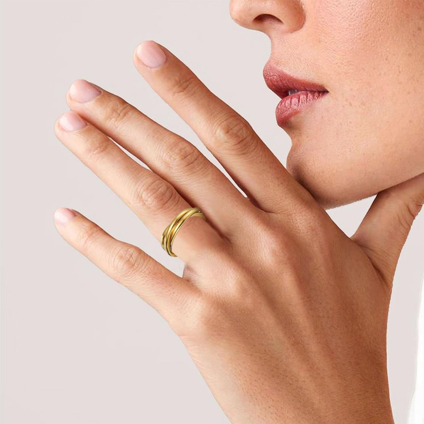 Tri-Link Creative Ring In Titanium Steel For Women