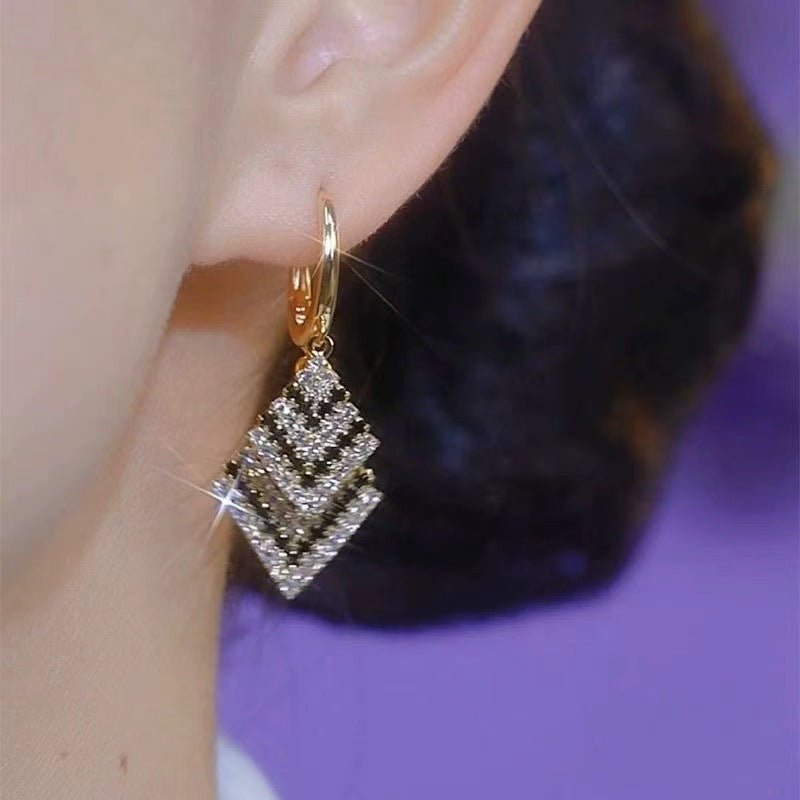 Luxury Zebra Stripe Diamond Earrings