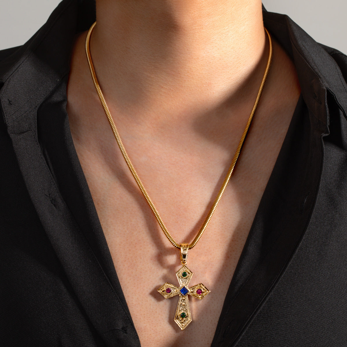Heart-shaped Skull Alloy Cross Pendant Necklace