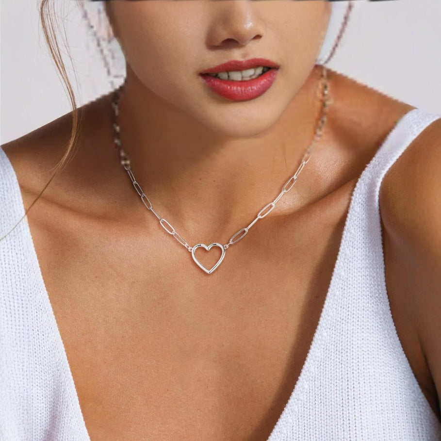 Simple And Versatile Heart Pendant Necklace For Women